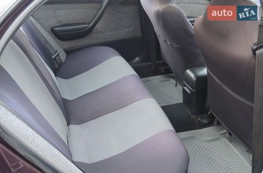Седан Toyota Carina E 1994 в Измаиле