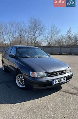 Седан Toyota Carina E 1995 в Одессе
