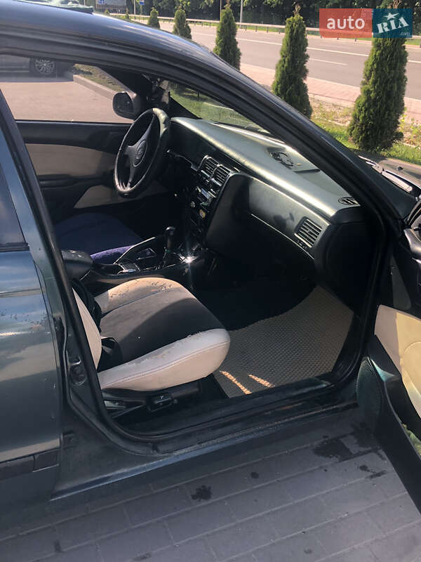Хетчбек Toyota Carina 1994 в Тернополі