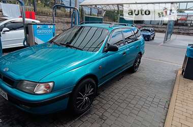 Седан Toyota Carina 1997 в Одессе