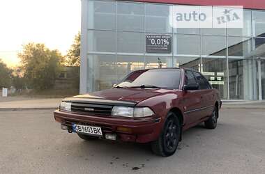 Седан Toyota Carina 1991 в Чернигове