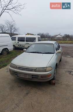 Седан Toyota Carina 1992 в Одессе