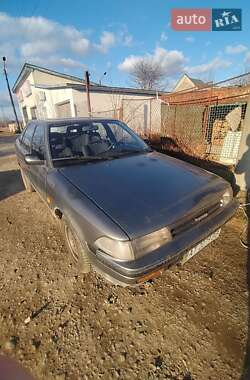 Седан Toyota Carina 1989 в Івано-Франківську