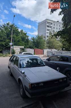 Універсал Toyota Carina 1986 в Запоріжжі