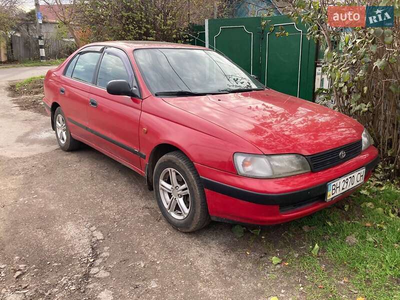 Седан Toyota Carina 1994 в Одесі