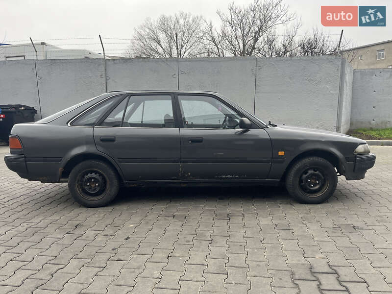 Хэтчбек Toyota Carina 1991 в Одессе