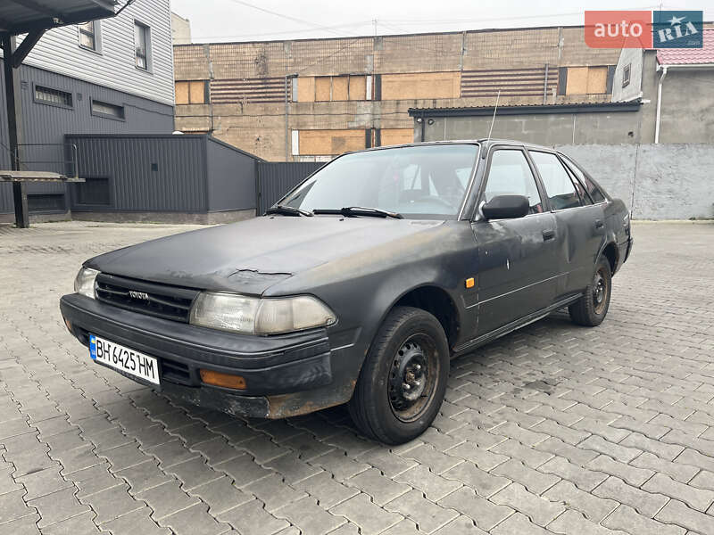 Хэтчбек Toyota Carina 1991 в Одессе