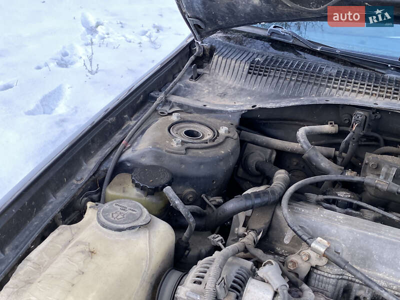 Седан Toyota Carina 1994 в Збараже