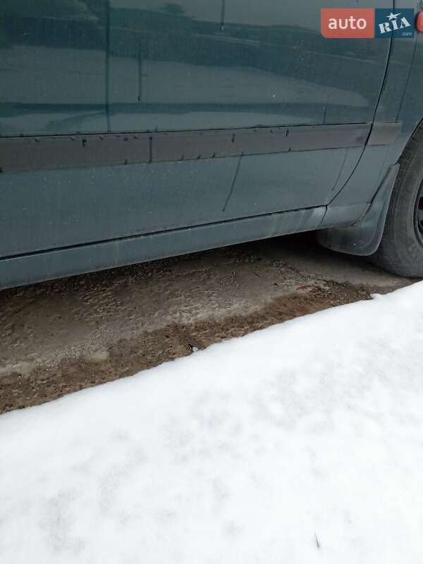 Седан Toyota Carina 1996 в Киеве