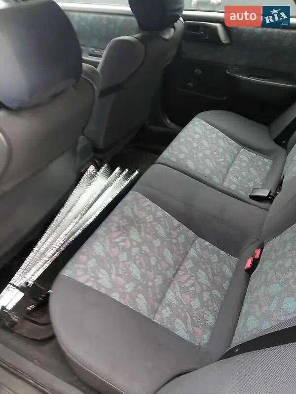 Седан Toyota Carina 1996 в Киеве