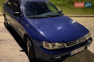 Седан Toyota Carina 1995 в Харкові
