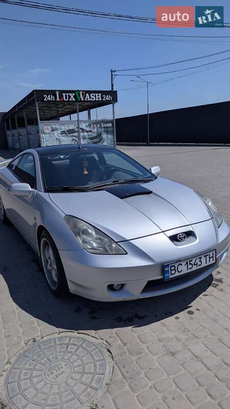 Купе Toyota Celica 2001 в 