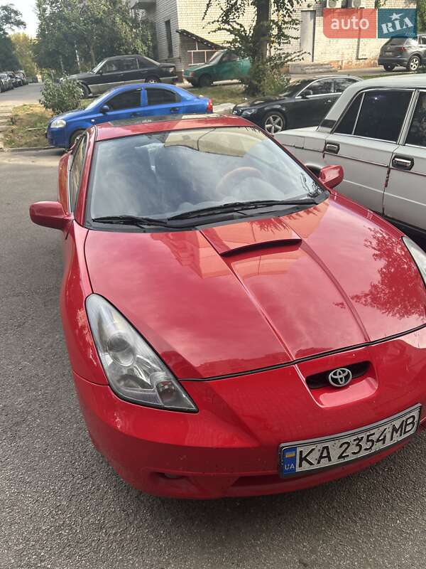Купе Toyota Celica 2002 в Киеве