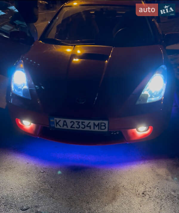 Купе Toyota Celica 2002 в Киеве