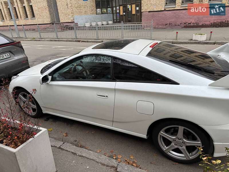 Купе Toyota Celica 2003 в Києві