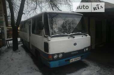 Приміський автобус Toyota Coaster 1990 в Жовтих Водах