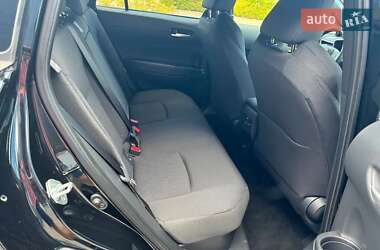 Позашляховик / Кросовер Toyota Corolla Cross 2024 в 