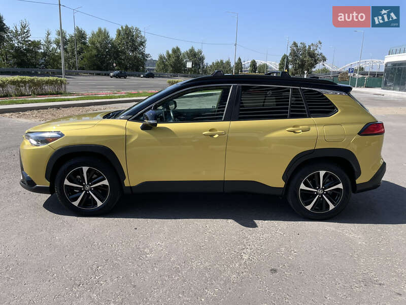 Позашляховик / Кросовер Toyota Corolla Cross 2023 в Києві