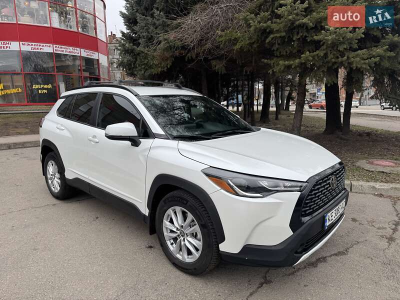 Внедорожник / Кроссовер Toyota Corolla Cross 2022 в Днепре фото 5 Внедорожник / Кроссовер Toyota Corolla Cross 2022 в Днепре