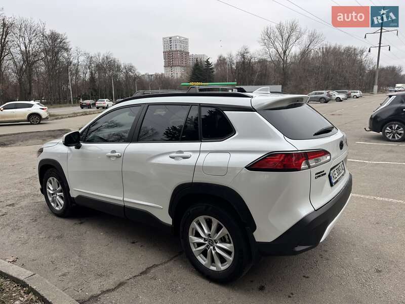 Внедорожник / Кроссовер Toyota Corolla Cross 2022 в Днепре фото 7 Внедорожник / Кроссовер Toyota Corolla Cross 2022 в Днепре