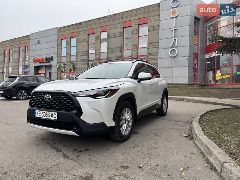 Внедорожник / Кроссовер Toyota Corolla Cross 2022 в Днепре фото 10 Внедорожник / Кроссовер Toyota Corolla Cross 2022 в Днепре
