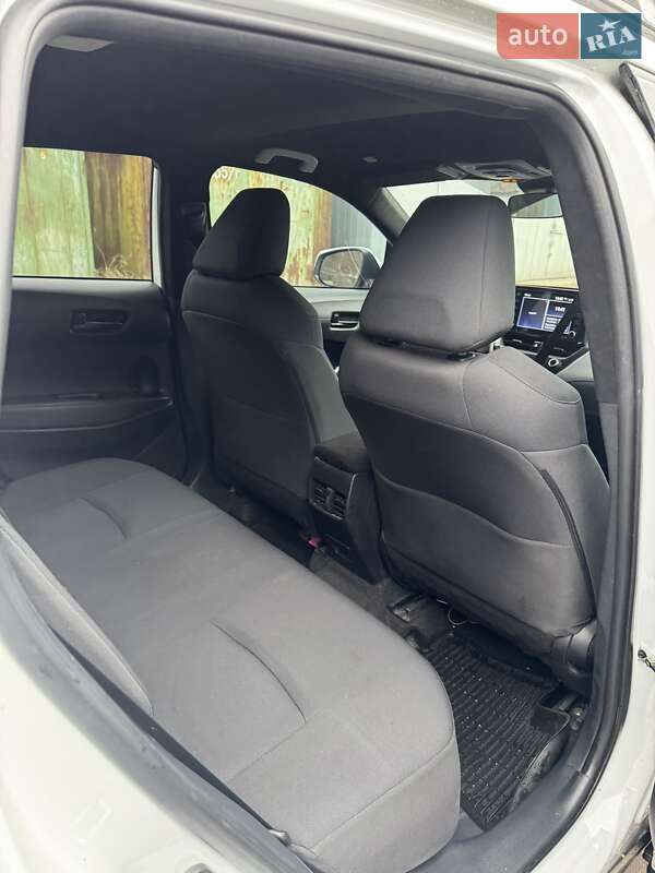 Внедорожник / Кроссовер Toyota Corolla Cross 2022 в Днепре фото 14 Внедорожник / Кроссовер Toyota Corolla Cross 2022 в Днепре