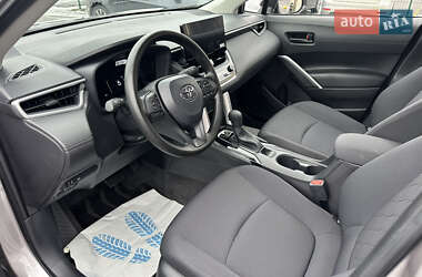 Позашляховик / Кросовер Toyota Corolla Cross 2024 в 