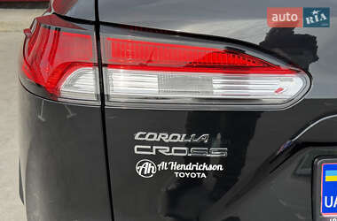 Позашляховик / Кросовер Toyota Corolla Cross 2022 в 