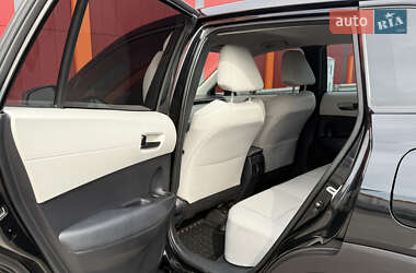 Позашляховик / Кросовер Toyota Corolla Cross 2022 в 