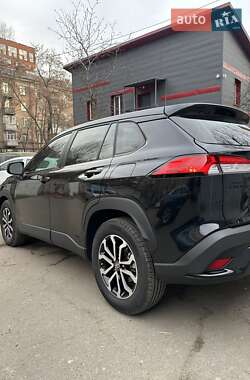 Позашляховик / Кросовер Toyota Corolla Cross 2023 в 