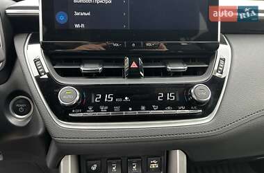 Внедорожник / Кроссовер Toyota Corolla Cross 2023 в 