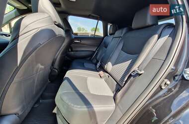 Внедорожник / Кроссовер Toyota Corolla Cross 2023 в 