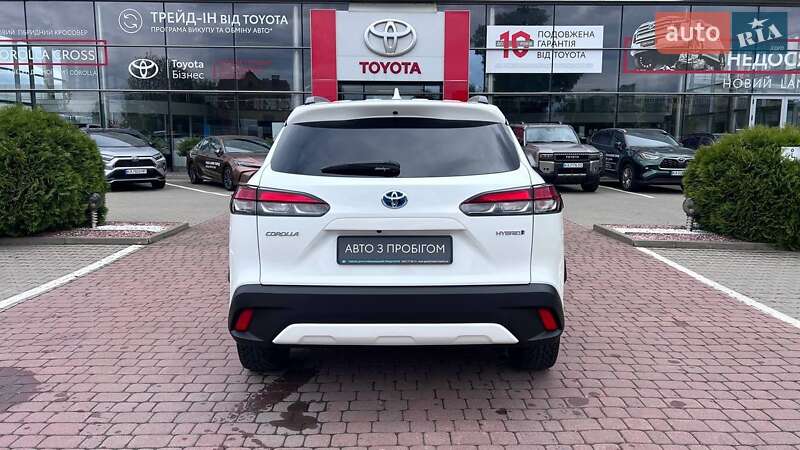 Внедорожник / Кроссовер Toyota Corolla Cross 2023 в Хмельницком