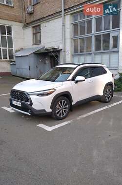 Внедорожник / Кроссовер Toyota Corolla Cross 2021 в Киеве