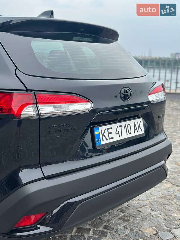 Внедорожник / Кроссовер Toyota Corolla Cross 2023 в Днепре