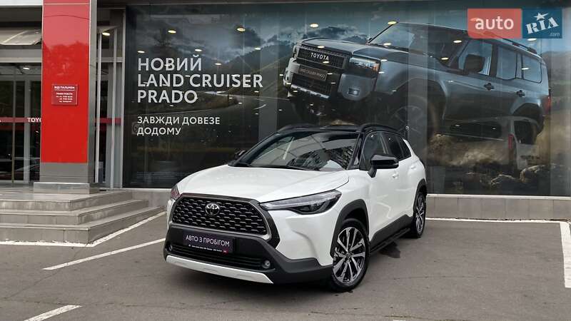 Внедорожник / Кроссовер Toyota Corolla Cross 2024 в 
