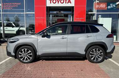 Позашляховик / Кросовер Toyota Corolla Cross 2024 в 
