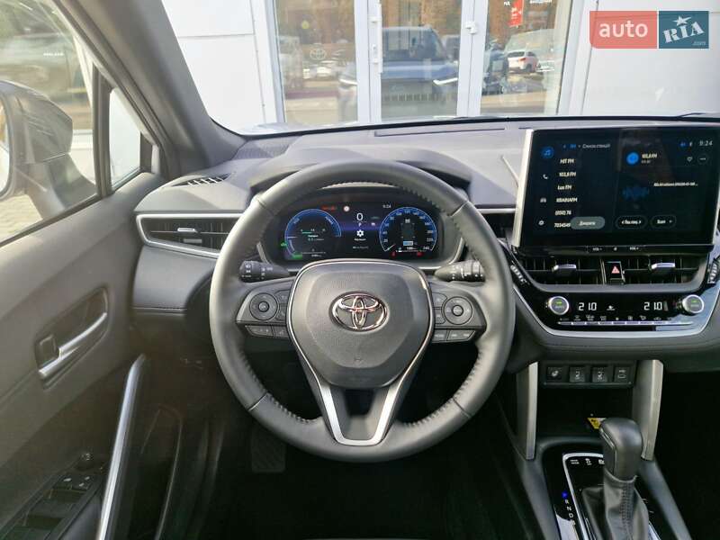 Внедорожник / Кроссовер Toyota Corolla Cross 2024 в Кропивницком