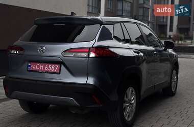 Внедорожник / Кроссовер Toyota Corolla Cross 2022 в 