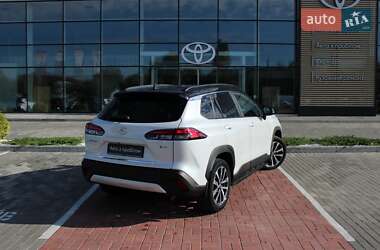 Внедорожник / Кроссовер Toyota Corolla Cross 2024 в 