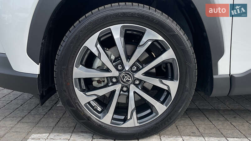 Позашляховик / Кросовер Toyota Corolla Cross 2024 в Запоріжжі
