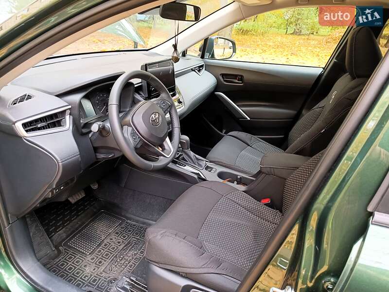 Позашляховик / Кросовер Toyota Corolla Cross 2024 в Богуславі фото 8 Позашляховик / Кросовер Toyota Corolla Cross 2024 в Богуславі