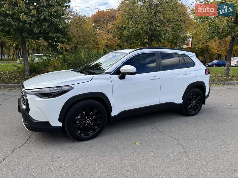 Позашляховик / Кросовер Toyota Corolla Cross 2022 в Умані фото 3 Позашляховик / Кросовер Toyota Corolla Cross 2022 в Умані