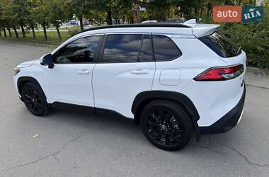 Внедорожник / Кроссовер Toyota Corolla Cross 2022 в 