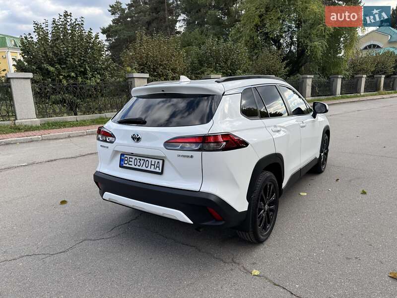 Позашляховик / Кросовер Toyota Corolla Cross 2022 в Умані фото 11 Позашляховик / Кросовер Toyota Corolla Cross 2022 в Умані