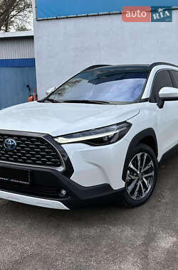 Внедорожник / Кроссовер Toyota Corolla Cross 2023 в Киеве