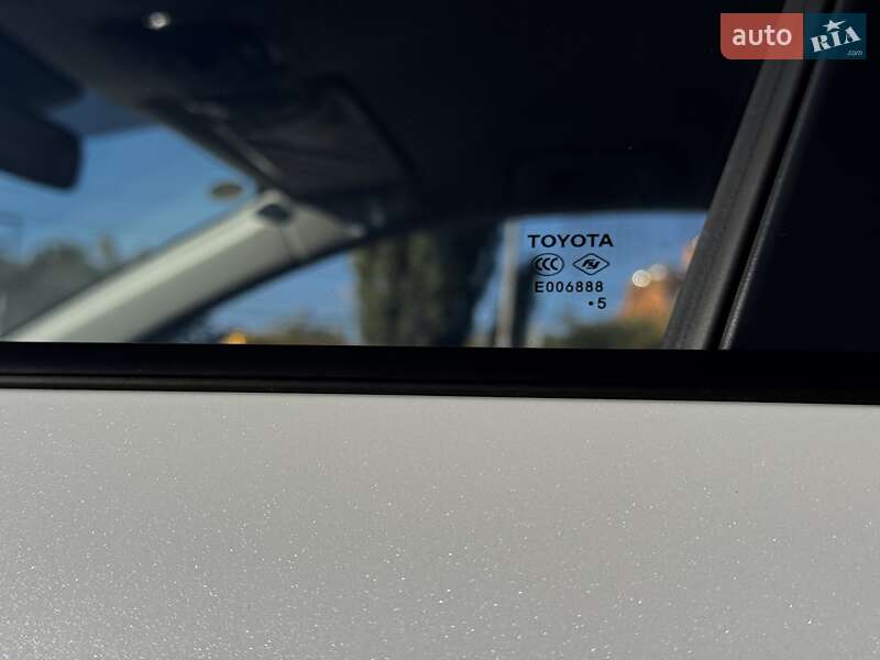 Позашляховик / Кросовер Toyota Corolla Cross 2025 в Вінниці фото 37 Позашляховик / Кросовер Toyota Corolla Cross 2025 в Вінниці