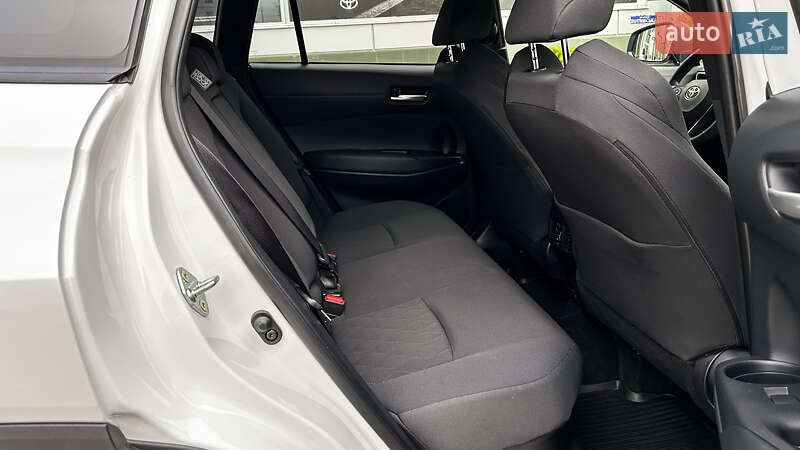 Внедорожник / Кроссовер Toyota Corolla Cross 2024 в Черновцах фото 11 Внедорожник / Кроссовер Toyota Corolla Cross 2024 в Черновцах