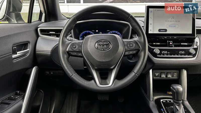 Внедорожник / Кроссовер Toyota Corolla Cross 2024 в Черновцах фото 17 Внедорожник / Кроссовер Toyota Corolla Cross 2024 в Черновцах