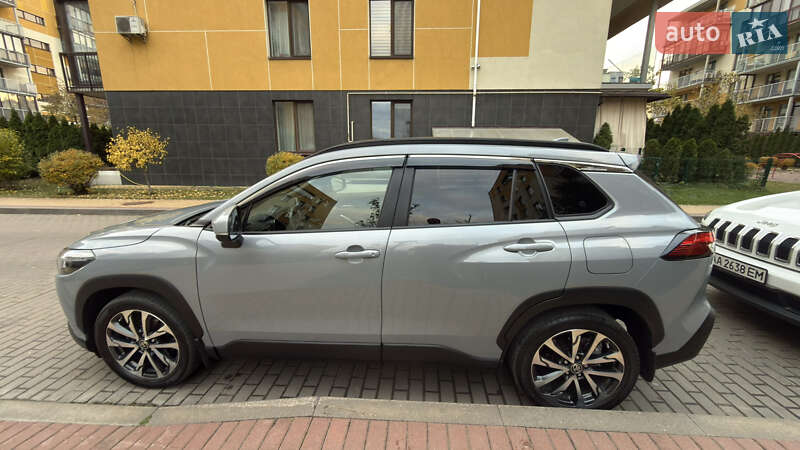 Позашляховик / Кросовер Toyota Corolla Cross 2023 в Києві